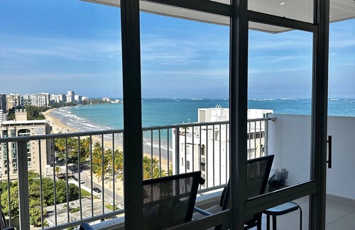 Isla Verde Condominio | Forever beach and sunset views from this elegant 18th floor OCEANFRONT condo