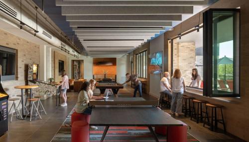 East Raleigh Apartamento | Forge at Raleigh Iron Works