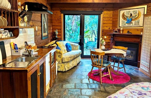 Warburton Cabaña | Forget Me Not Cottages