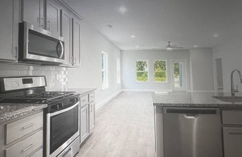 Port St. Joe Casa | Forgotten Coastal Cottage in Port St. Joe is ready for vacation or long stays.