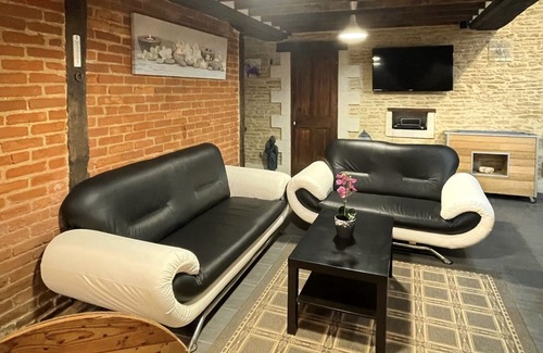 Basseneville Casa | Former modernized Calvados Bouillerie
