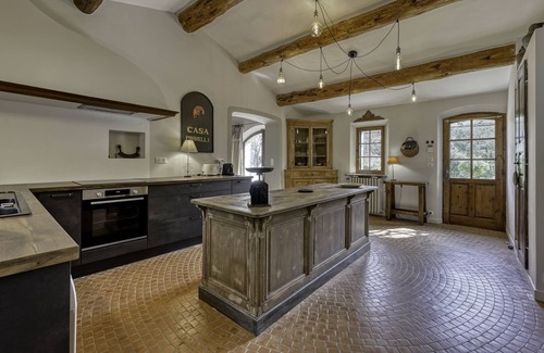 Lauris Casa | Former sheepfold in the heart of nature at Lauris le Mas des Redelles