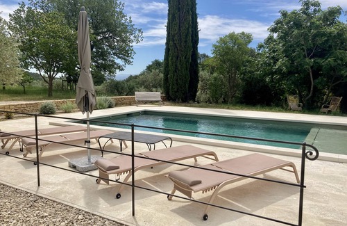 Lauris Casa | Former sheepfold in the heart of nature at Lauris le Mas des Redelles