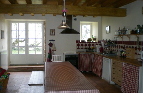 Coufouleux Casa | Former winegrower's farm with swimming pool and 6000 m2 of land.