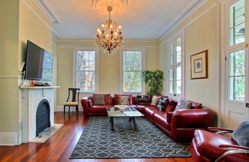 Savannah Victorian District Casa | Forsyth Park West Estate