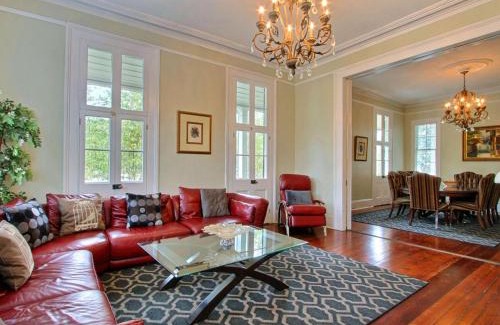 Savannah Victorian District Casa | Forsyth Park West Estate