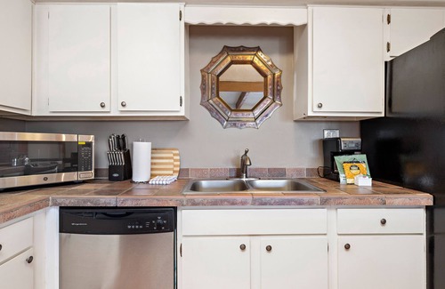 Northeast Santa Fe Apartamento | Fort Marcy Hotel Suites by All Seasons Resort Lodging