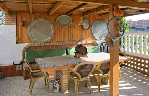 Velilla-Taramay Casa | Fortuna by Interhome