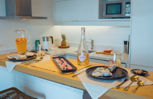 Buceo Apartamento | Forum | Bayview | Heated Pool Gym Sauna | Parking