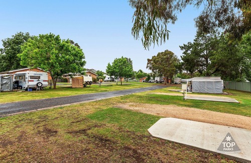 Glen Innes Alquiler De RV | Fossicker Caravan Park