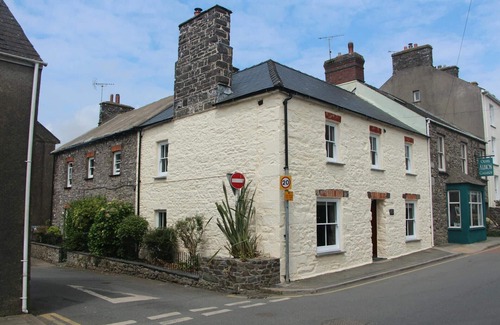 St Davids Cabaña | Fossil House, St Davids