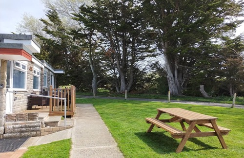 Sandown Chalet De Esquí | Fossils Reach: Comfy, dog friendly, and with superfast broadband