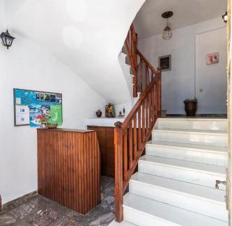 Skopelos Hotel | Fotini Rooms