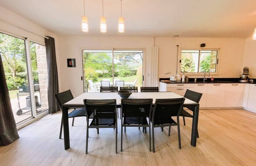 Fouesnant Casa | Fouesnant, Cap Coz, superb family home, beach and walking trails