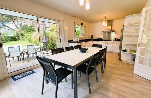 Fouesnant Casa | Fouesnant, Cap Coz, superb family home, beach and walking trails