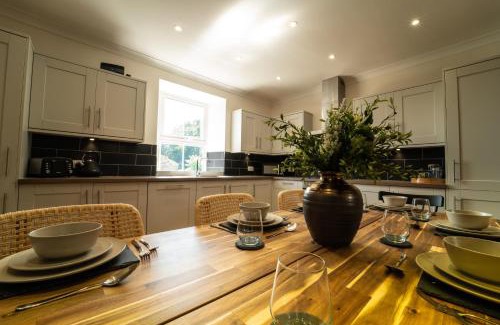 Bellingham Casa | Foundry Farm House