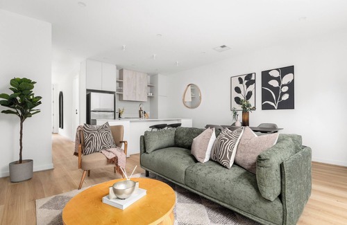 Bowden Apartamento | Foundry Lane Apartments by Urban Rest