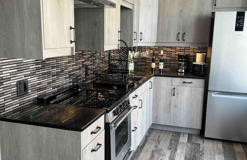 Fountain City Casa | Fountain City Loft, hot tub, river views