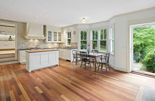 New Canaan Casa | Fuente, patio, y, chimenea, cocina