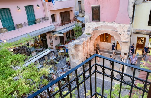 Old Town Rethymnon Apartamento | Apartamento de 2 niveles con vistas a la fuente, casco antiguo
