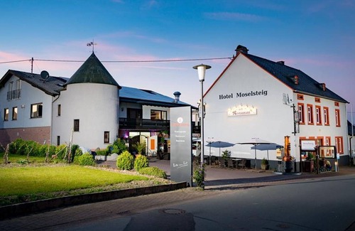 Osann-Monzel Casa | Ducha / inodoro cuádruple - Hotel Moselsteig e. K.