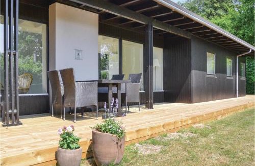 Tisvildeleje Casa | Four-Bedroom Holiday Home In Tisvildeleje