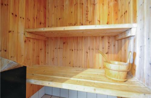 Argab Casa | Four-Bedroom Holiday Home In Hvide Sande