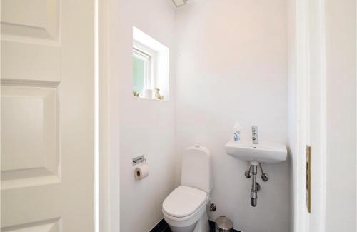 Juelsminde Casa | Four-Bedroom Holiday Home In Juelsminde