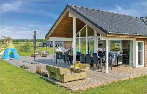 Saksild Strand Casa | Four-Bedroom Holiday Home In Odder