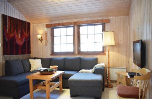 Kroderen Casa | Four-Bedroom Holiday Home In Eggedal