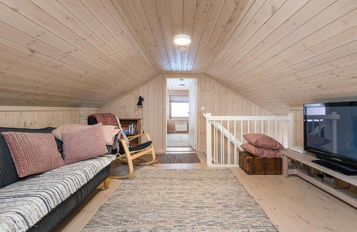 Ringsaker Casa | Four-Bedroom Holiday Home in Sjusjoen
