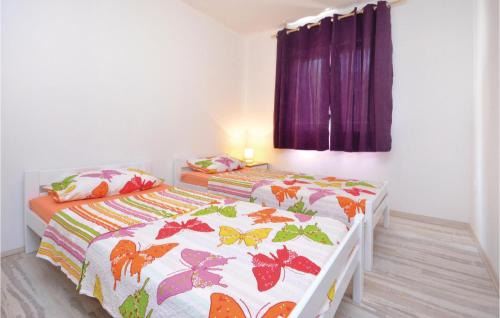 Veliki Drvenik Casa | Four-Bedroom Holiday Home Drvenik Veliki With Sea View 05