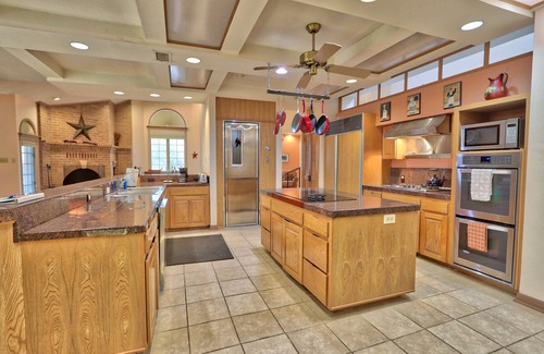 Wimberley Casa | Four Bedroom Ranch House with Swimming Pool Access on 75 Acres