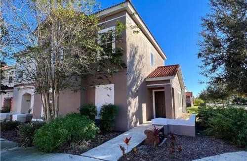 Bellavida Casa | Four Bedroom w/Screened Pool Close to Disney 4572