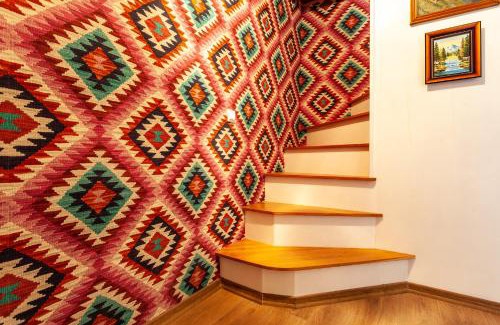 Lviv City Center Apartamento | Four bedrooms apartment in the heart of Lviv