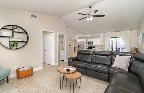 Pelican Casa | Four bedrooms, salt water pool, canal access with kayaks