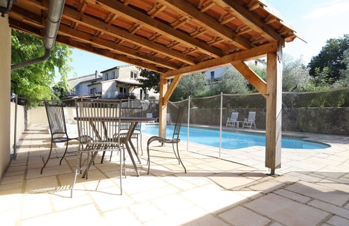 Limbrassac Cabaña | Cuatro cabañas independientes en una antigua granja con piscina - "Loira"