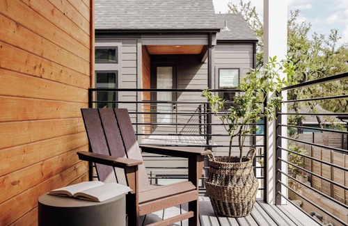 East MLK Casa | Four New Luxury Austin Homes | Saunas and Hot Tubs