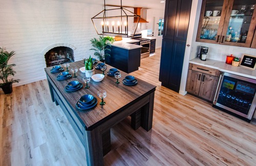 Scottsdale Estates Ten Casa | Four Palms | Pool BBQ Fire Pit | 5 min to Old Town