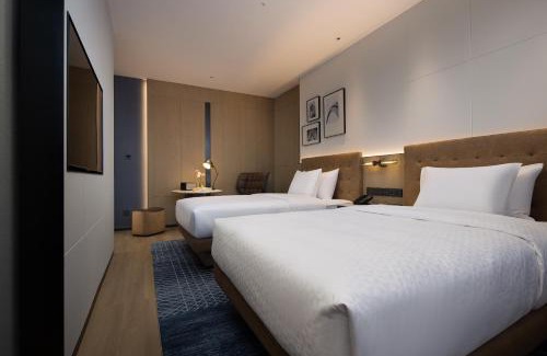 Kunming City Centre Hotel | Four Points by Sheraton Kunming Dongfeng Square