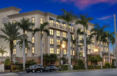 Punta Gorda Hotel | Four Points by Sheraton Punta Gorda Harborside