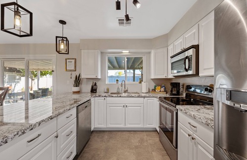 Tempe Casa | Four Queens Inn ~No Cleaning Fee~ Near Airport/ASU