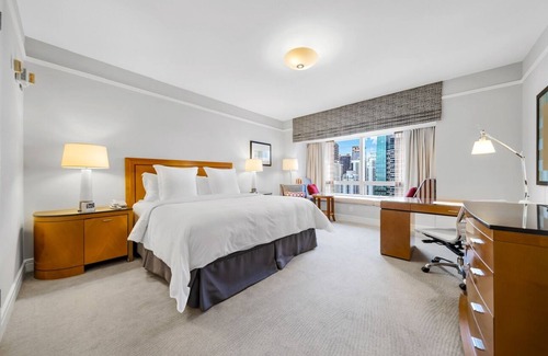 Brickell Hotel | Four Seasons Miami 1br Suite