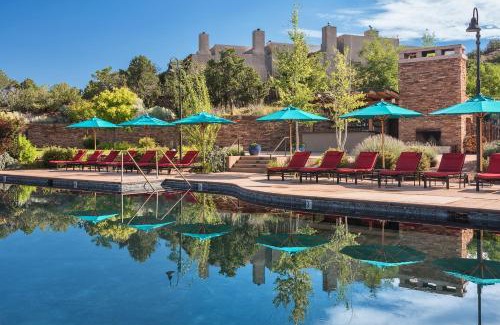 Nambe Pueblo Complejo | Four Seasons Resort Rancho Encantado Santa Fe