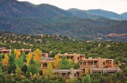 Nambe Pueblo Complejo | Four Seasons Resort Rancho Encantado Santa Fe
