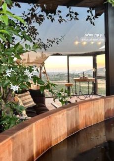 Masade Chalet De Esquí | Four seasons view