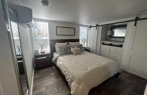 Wimberley Casa | Fox Hollow - Tiny home with Cypress Creek access, park like setting