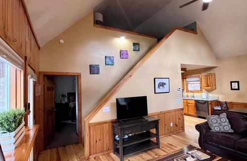 Gatlinburg Cabina | Cabina privada de montaña, 2 habitaciones, 2 baños, capacidad para 6 personas