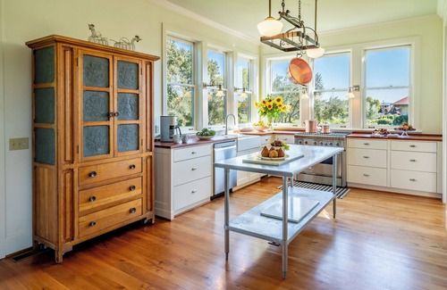 Los Olivos Casa | Foxen Canyon Retreat - Pickelball and Wine Country