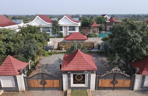 Civil Lines Complejo | Foxoso Ocean Resort Jaipur